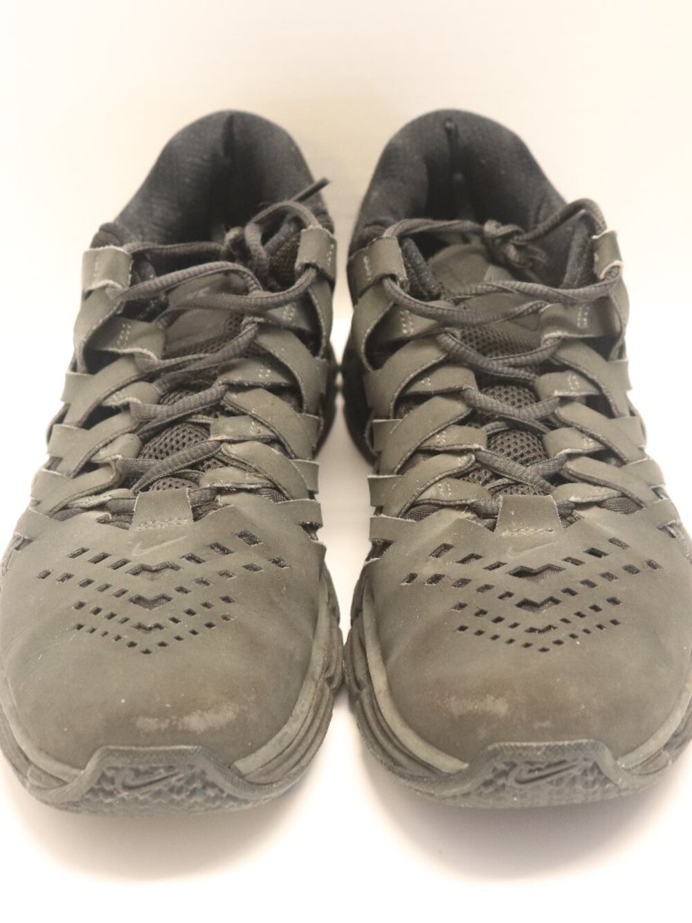 Nike Men's Sneakers Size 9 Eur 42.5 Black
